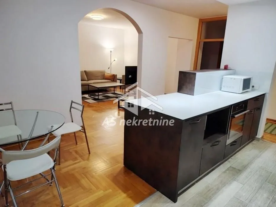 Izdavanje, trosoban stan, 92m², Novi Beograd Blok 29, Novi Beograd Sve Podlokacije