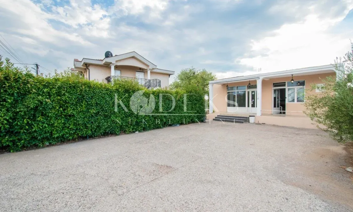 Rent, office space, 70m², Donja Gorica, Podgorica