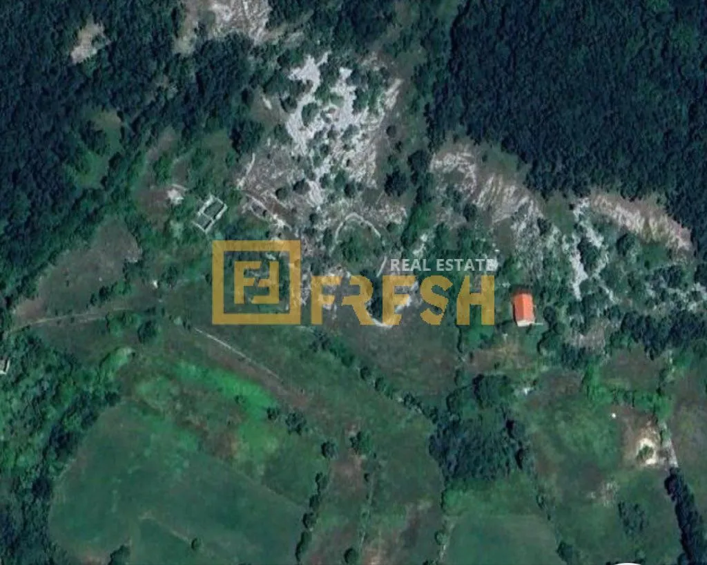 Prodaja, plac, 90000m², Danilovgrad, Crna Gora