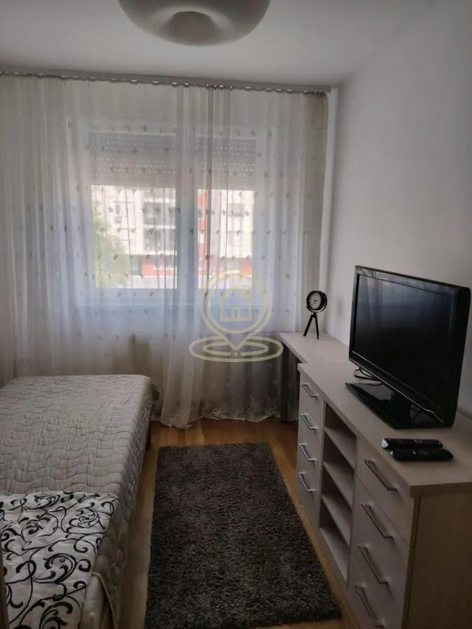 Izdavanje, trosoban stan, 65m², Stari Majur, Petrovaradin
