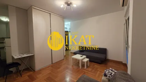 Prodaja, jednosoban stan, 32m², Lipov Lad, Zvezdara Sve Podlokacije - image 3