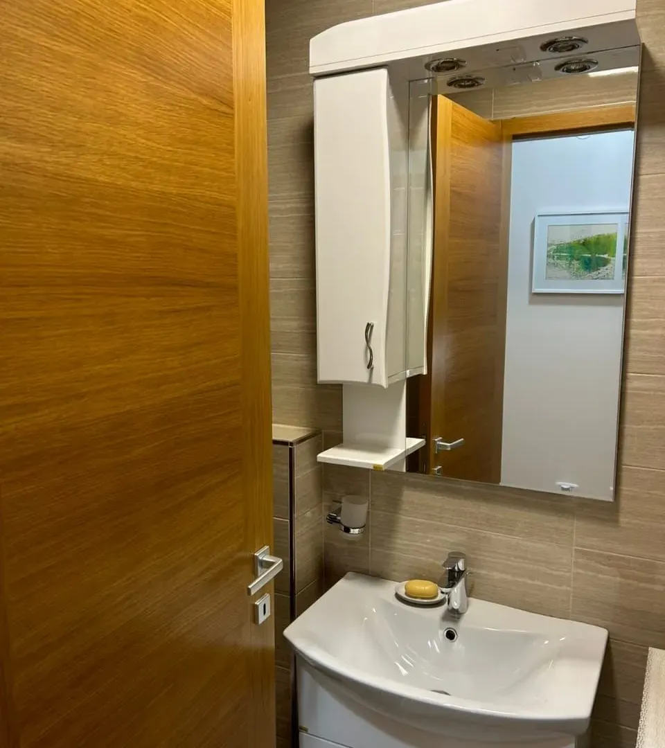 Rent, two bedroom apartment, 64m², City Kvart, Podgorica