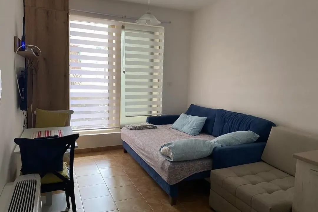 Daily-rent, studio apartment, 21m², Centar, Budva