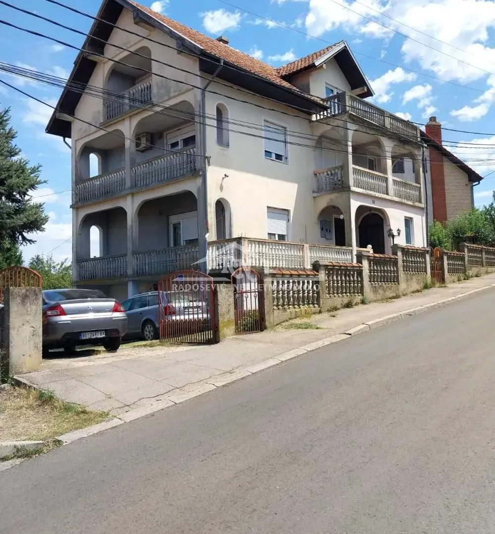 Sale, house, 332m², Čukarica, Beograd