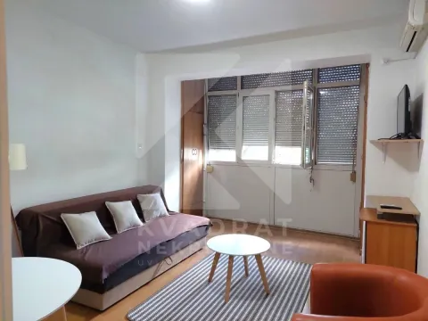 Rent, studio apartment, 30m², Centar, Podgorica - image 1