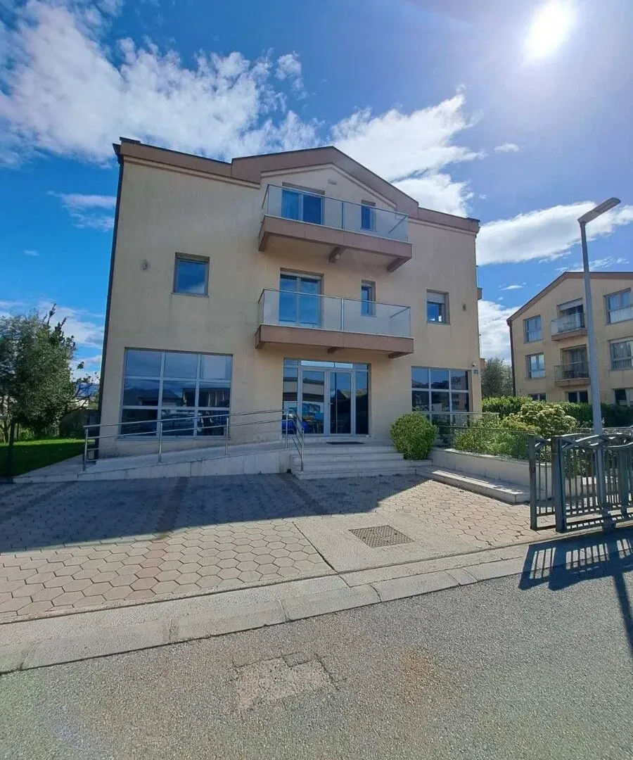 Rent, office space, 80m², Zabjelo, Podgorica