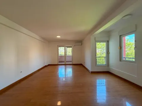 Rent, four bedroom apartment, 109m², Zagorič, Podgorica - image 2