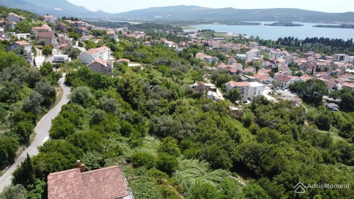 Prodaja, plac, 1400m², Tivat, Crna Gora