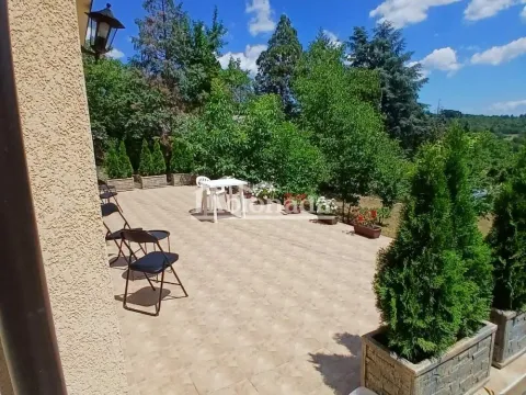 Prodaja, kuća, 190m², Sopot, Beograd - image 8