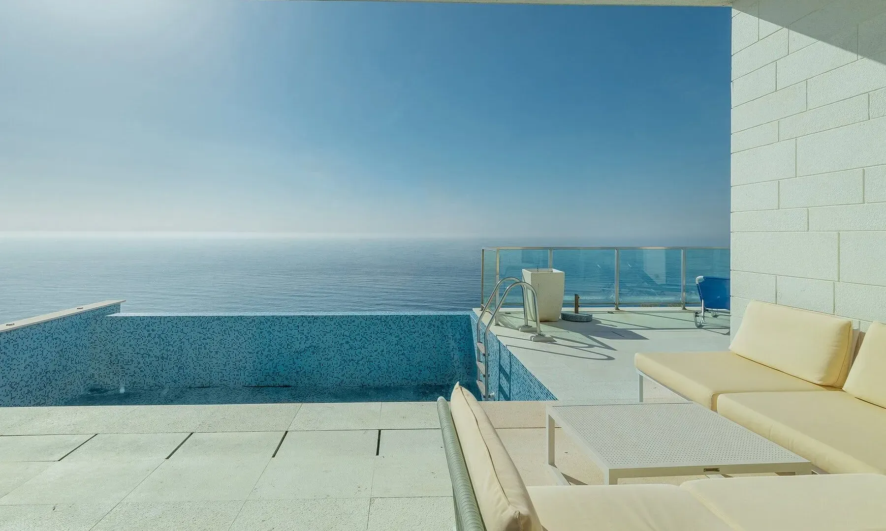 Sale, apartment, 337m², Rijeka Reževići, Budva