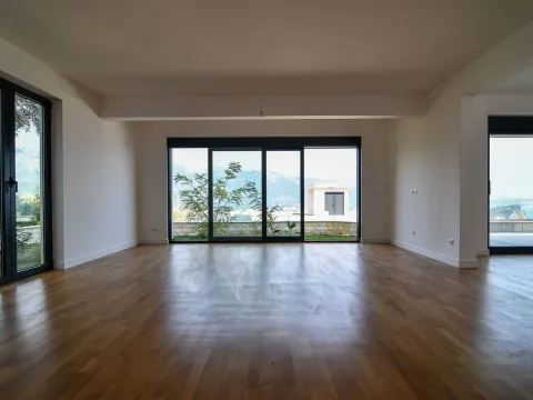Prodaja, kuća, 184m², Budva, Crna Gora - image 9