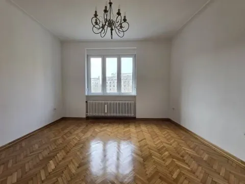 Rent, four bedroom apartment, 136m², Stari Grad, Beograd - image 10