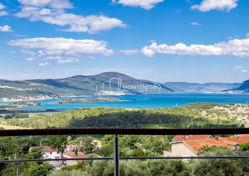Prodaja, dvosoban stan, 119m², Kavač, Kotor