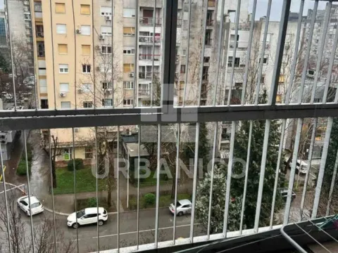 Rent, three bedroom apartment, 100m², Pejton, Podgorica - image 11