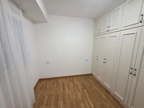 Rent, two bedroom apartment, 65m², Pobrežje, Podgorica - image 10