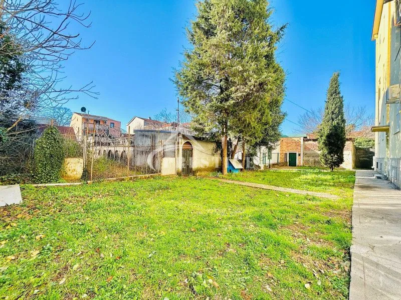 Prodaja, garsonjera, 15m², Centar, Podgorica