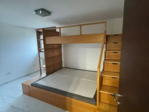 Prodaja, trosoban stan, 82m², Centar, Žabljak - image 7