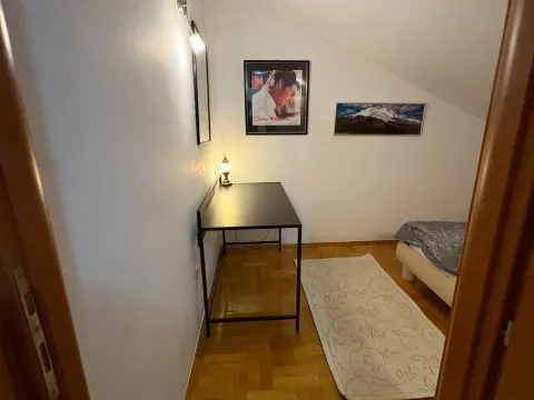 Rent, three bedroom apartment, 40m², Vezirov Most, Podgorica - image 7