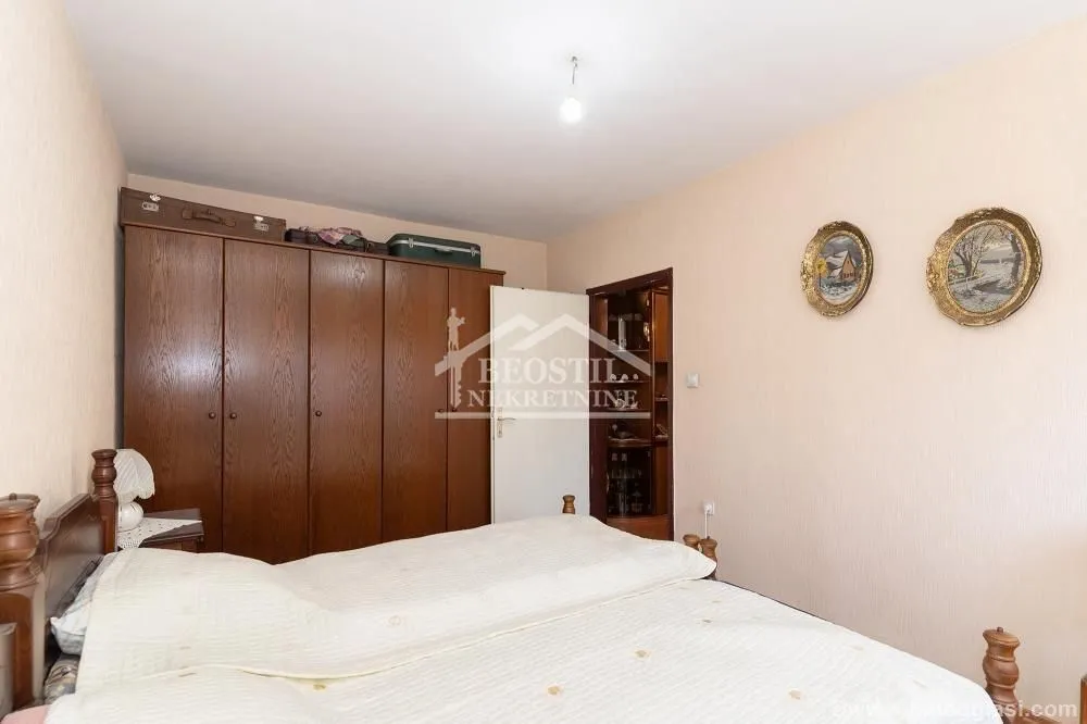 Prodaja, dvosoban stan, 72m², Vidikovački venac, Rakovica