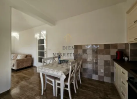 Rent, three bedroom apartment, 150m², Stari Bar, Bar - image 9