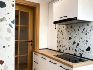 Izdavanje, dvosoban stan, 80m², Centar, Podgorica - image 1