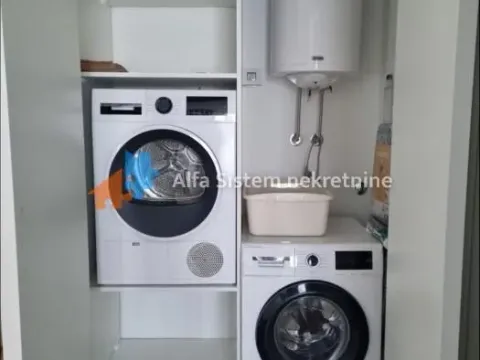 Izdavanje, dvosoban stan, 57m², Savski Venac, Beograd - image 16