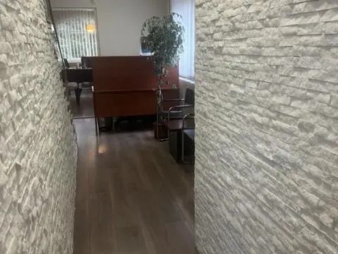 Izdavanje, poslovni prostor, 120m², Sajmište, Novi Sad - image 9