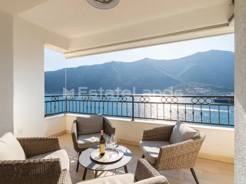 Prodaja, dvosoban stan, 85m², Dobrota, Kotor - image 15