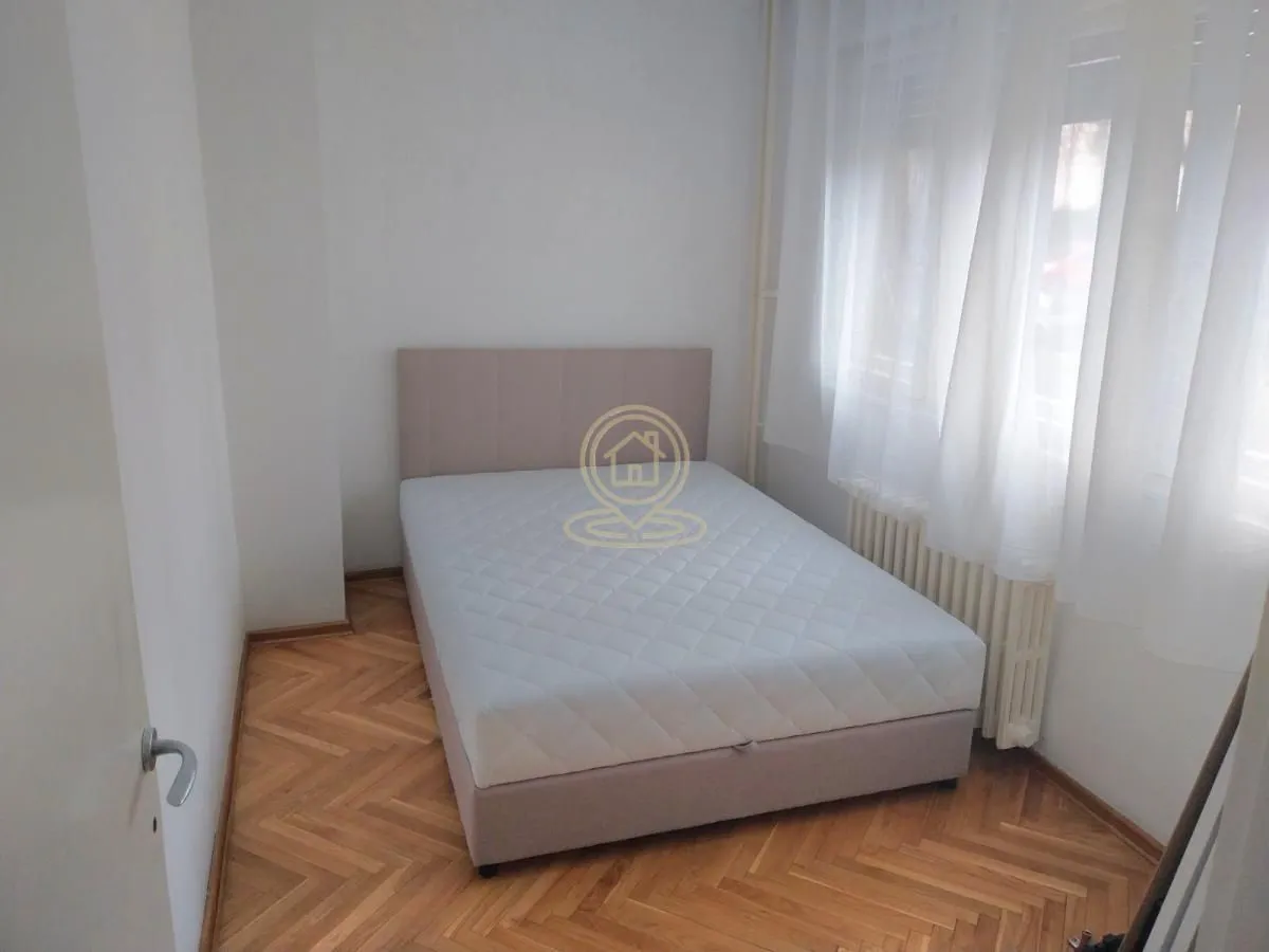 Rent, two bedroom apartment, 47m², Čubura, Beograd