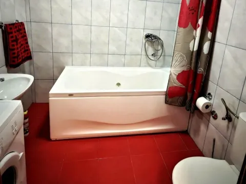 Izdavanje, stan, 42m², Centar, Podgorica - image 9