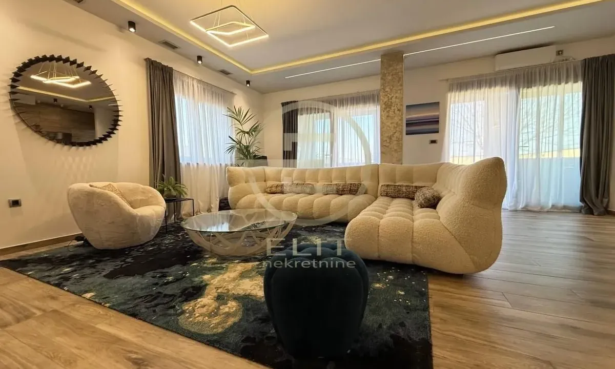 Prodaja, kuća, 165m², Petrovaradin, Novi Sad