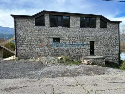 Prodaja, ugostiteljski objekat, 400m², Danilovgrad, Crna Gora - image 11