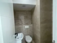 Izdavanje, poslovni prostor, 60m², Centar, Podgorica - image 2