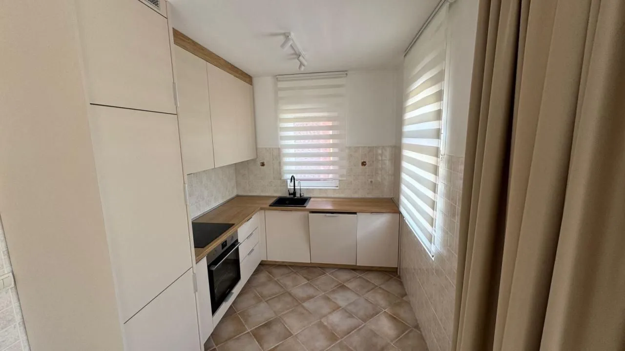 Sale, three bedroom apartment, 79m², Lastva Grbaljska, Kotor