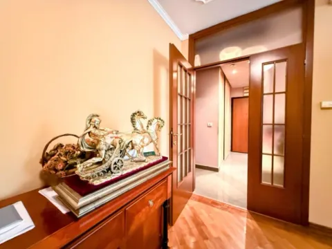 Prodaja, dvosoban stan, 96m², Stari Aerodrom, Podgorica - image 5