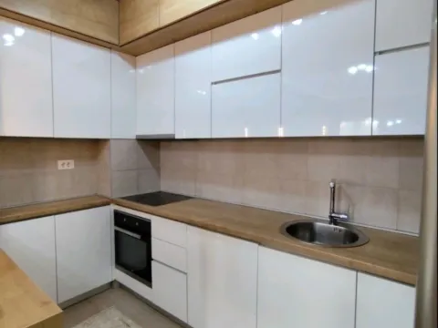 Izdavanje, dvosoban stan, 64m², City Kej, Podgorica - image 11