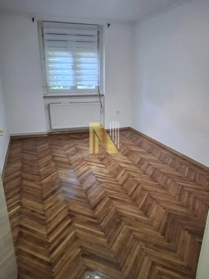 Prodaja, dvosoban stan, 49m², Bajnat, Subotica