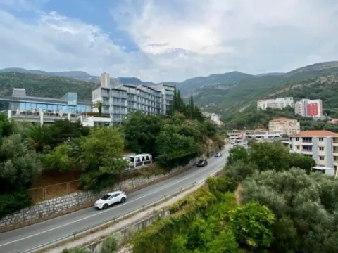 Sale, two bedroom apartment, 81m², Rafailovići, Budva - image 9