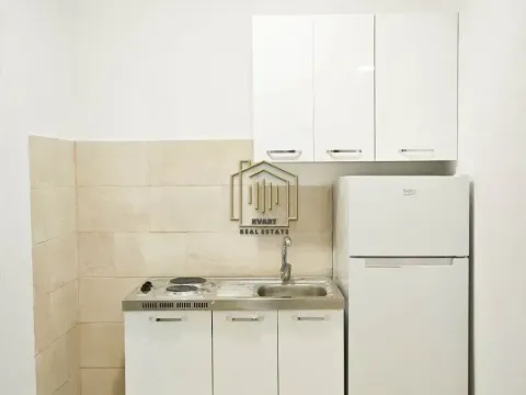 Rent, apartment, 33m², Stari Aerodrom, Podgorica - image 11