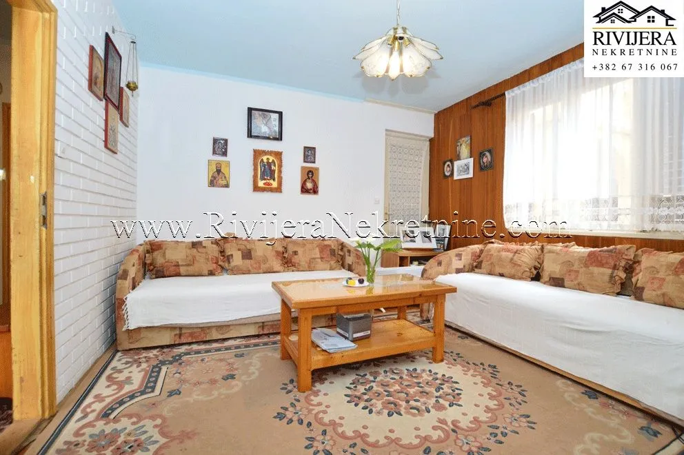 Prodaja, dvosoban stan, 60m², Herceg Novi, Crna Gora