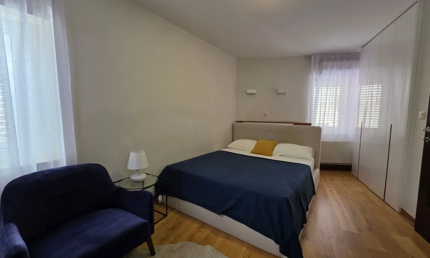 Rent, three bedroom apartment, 120m², Stari Grad, Budva