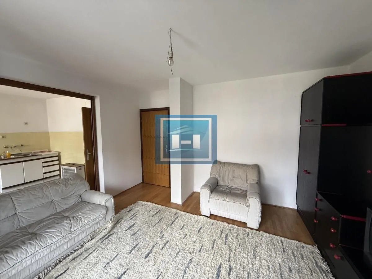 Sale, house, 257m², Strelište, Jagodina