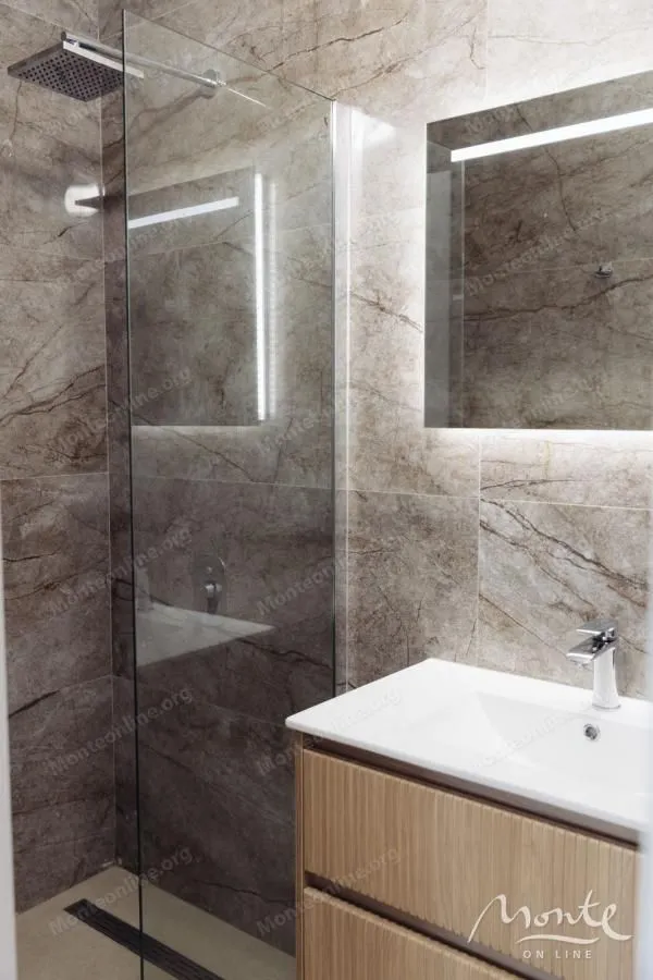 Sale, two bedroom apartment, 74m², Sveti Stefan, Budva