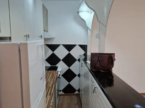 Izdavanje, trosoban stan, 64m², Novi Beograd Blok 9, Novi Beograd Sve Podlokacije - image 7