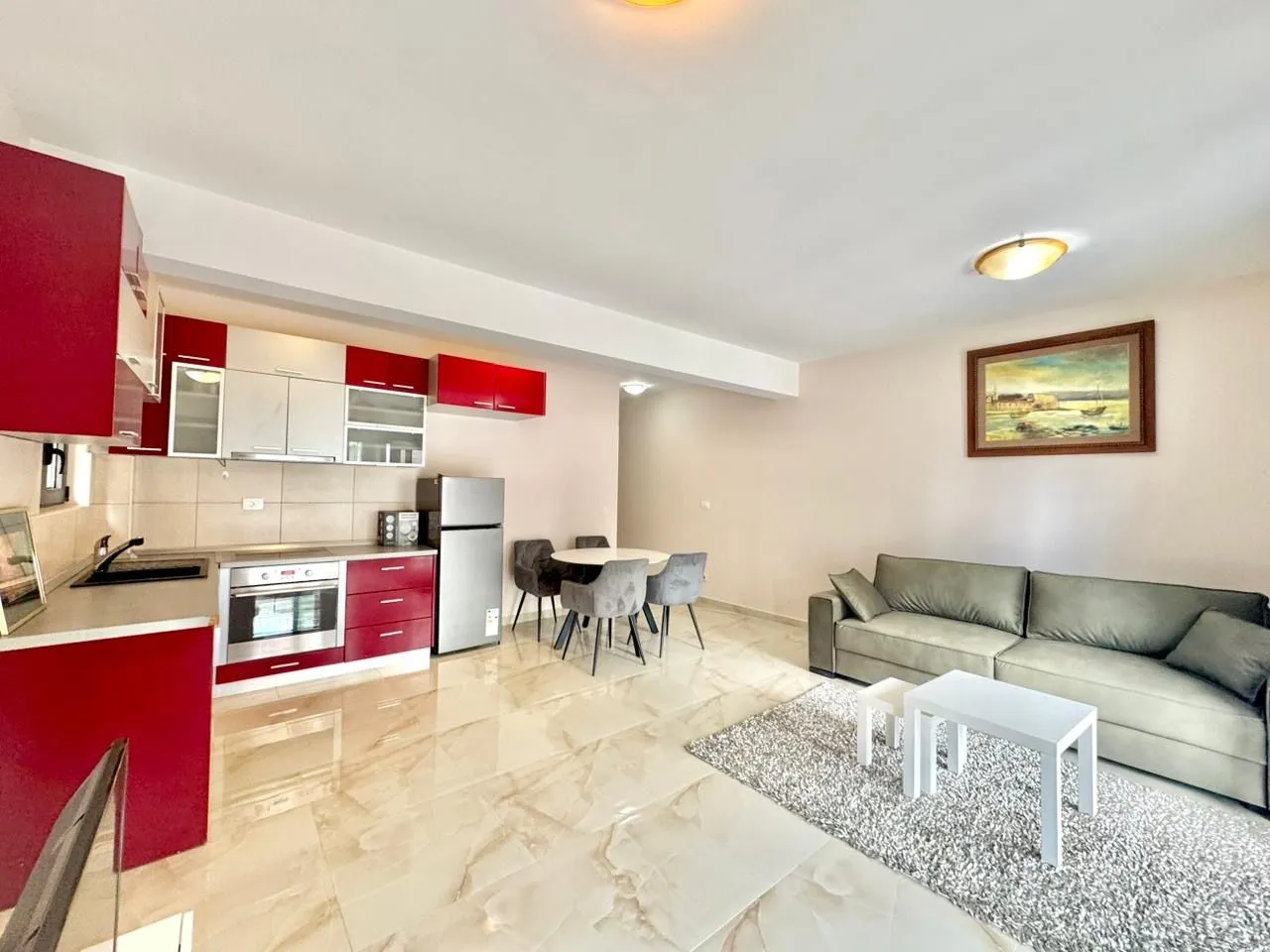 Rent, two bedroom apartment, 75m², Centar, Budva