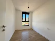 Prodaja, trosoban stan, 73m², Ilino, Bar - image 4