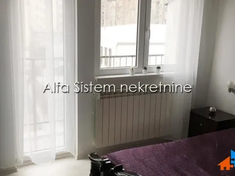 Izdavanje, trosoban stan, 68m², Stari Grad, Beograd - image 9