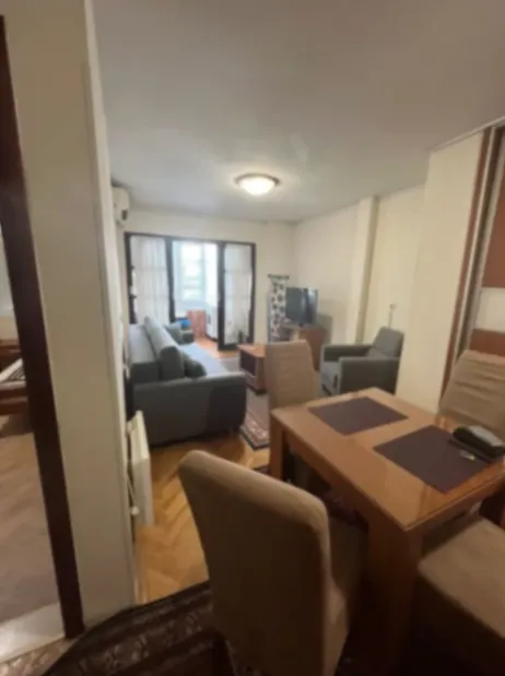 Izdavanje, dvosoban stan, 55m², Preko Morače, Podgorica