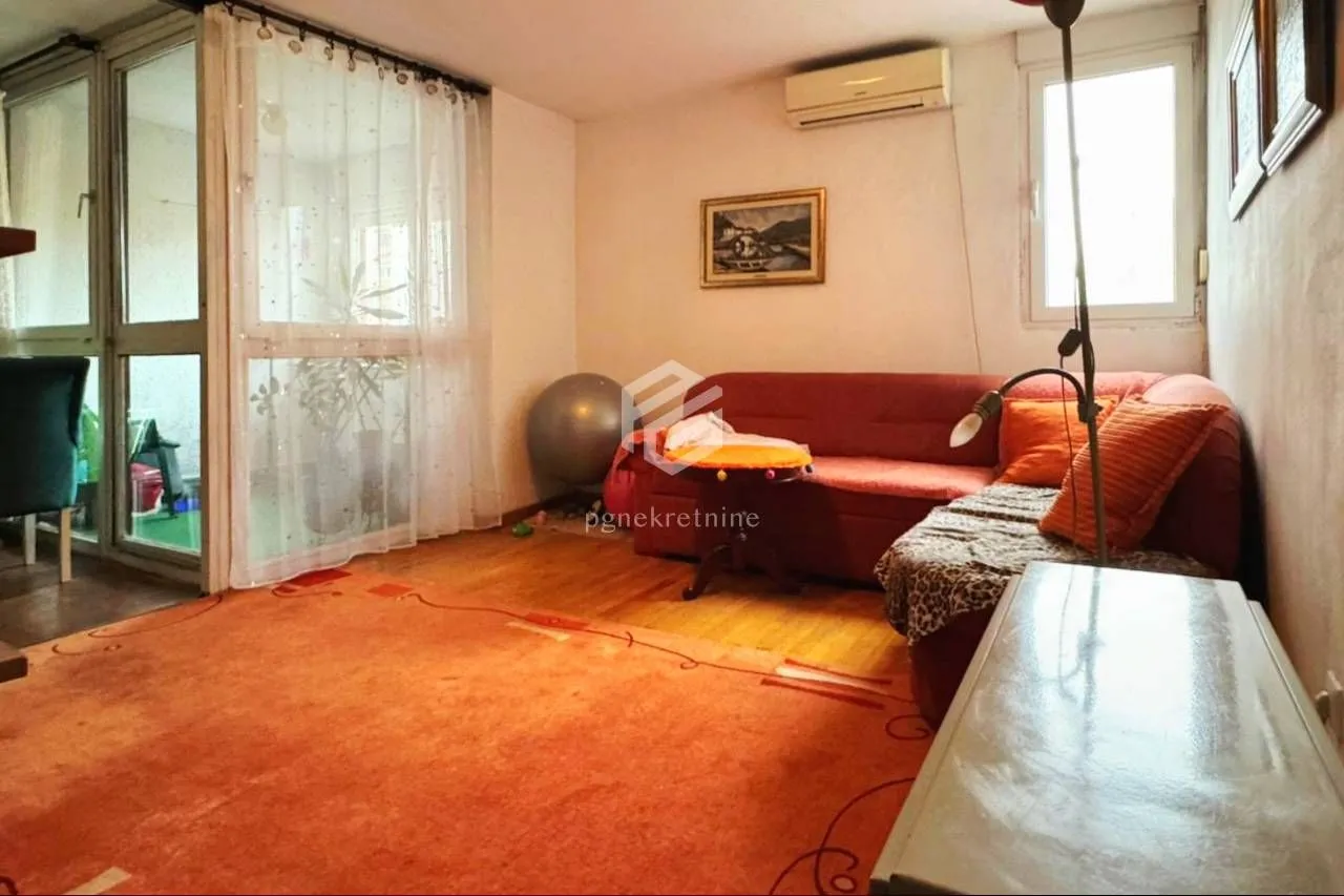 Prodaja, stan, 76m², Blok 5, Podgorica