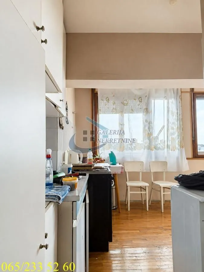 Sale, three bedroom apartment, 66m², Vračar Sve Podlokacije, Beograd